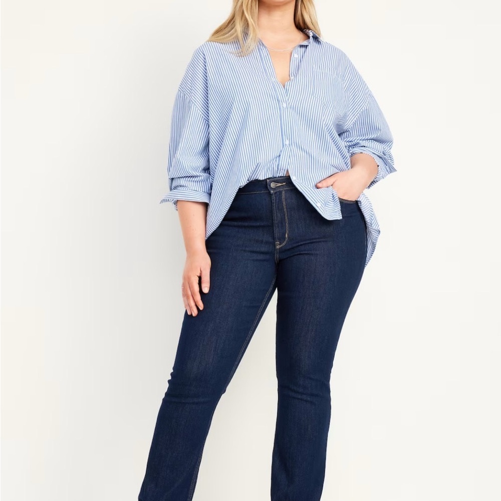 JEANS Old Navy Women's WOW Mid rise boot cut jeans
